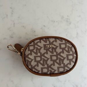 DKNY Coin Wallet